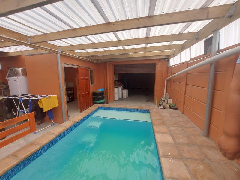 3 Bedroom Property for Sale in Mitchells Plain Central Western Cape